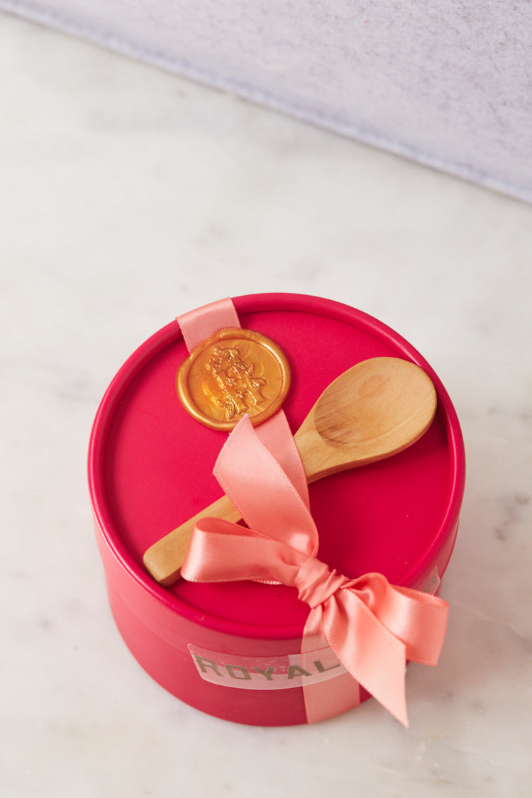 Luxurious Relaxing Rose Botanical Soak