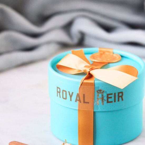 Royal Heir Botanicals_Natural Honeysuckle_Oat Soak for Eczema Relief_Gentle Bath Solution for Baby_s Sensitive Skin